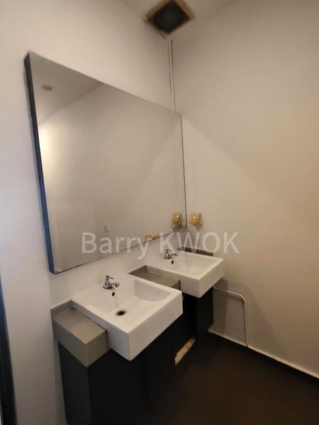 Food & Beverage for Rent: East Coast Road Shop - Image 8