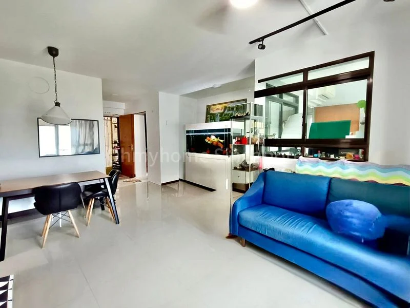 4 Room (4A) HDB for Sale in  120B Edgedale Plains - Image 1