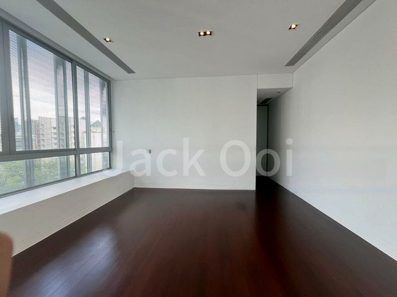 4 Bed Apartment (Condo) for Rent in The Oliv - Image 5