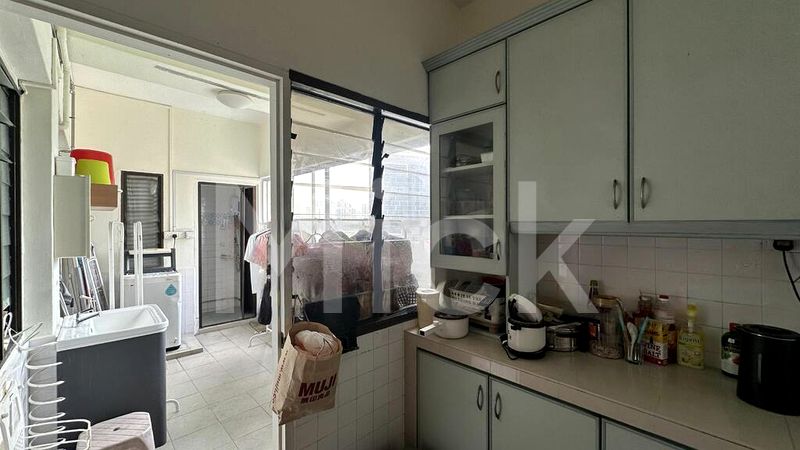 3 Bed Apartment (Condo) for Sale in  Queensway Shopping Centre/Queensway Tower - Image 7