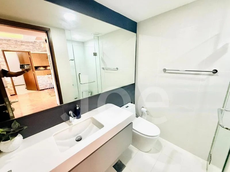 2 Bed Condo for Rent in  River Isles - Image 4