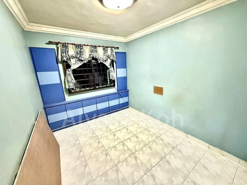 5 Room (5A) HDB for Sale in  453 Choa Chu Kang Avenue 4 - Image 3