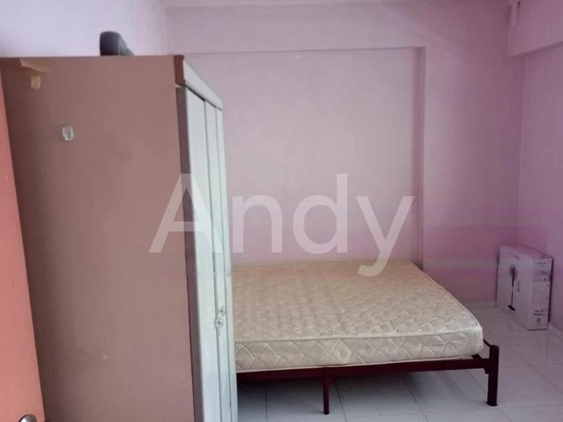 Room (HDB) for Rent in  601 Woodlands Drive 42 - Image 2