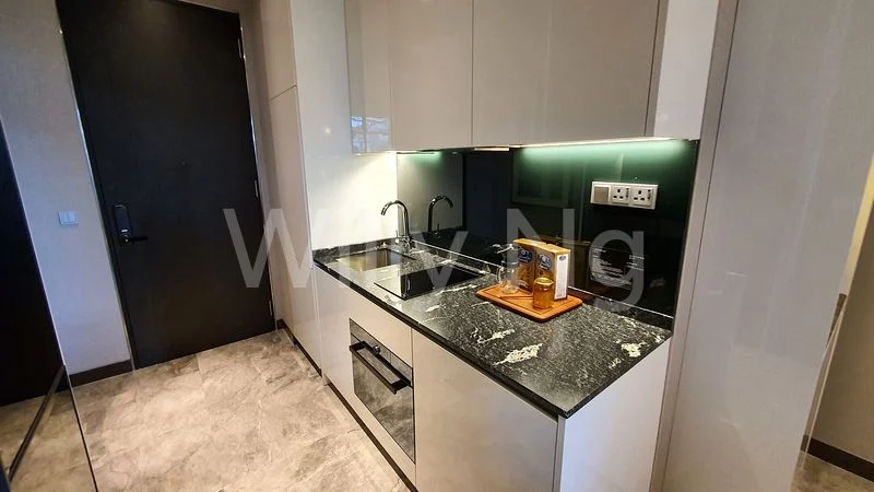 1 Bed Condo for Sale in Midtown Bay - Image 5