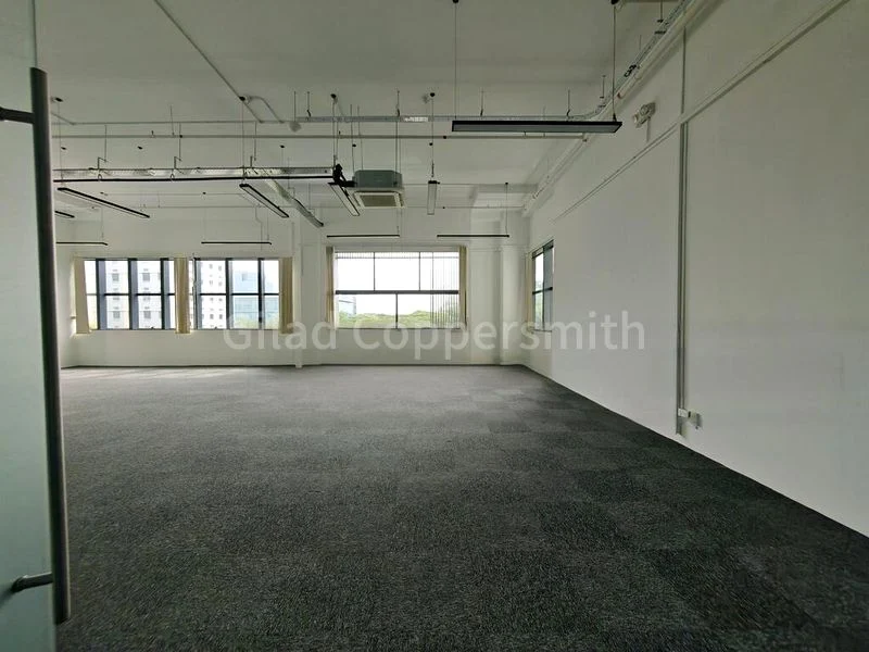 Light Industrial (B1) for Rent: Interlocal Centre - Image 9