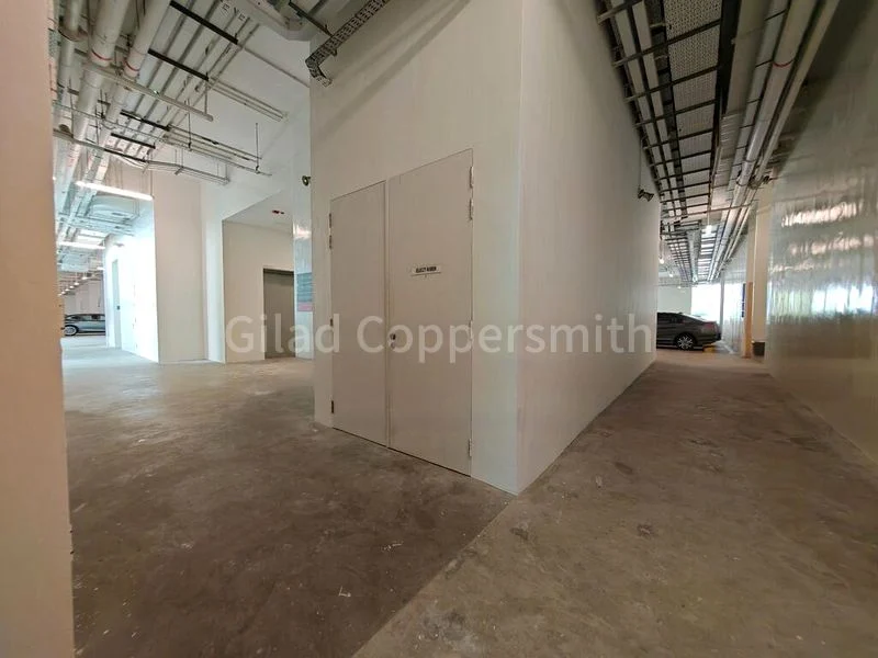 Light Industrial (B1) for Rent: Interlocal Centre - Image 11