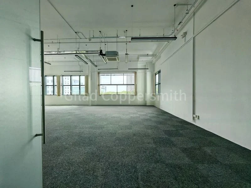 Light Industrial (B1) for Rent: Interlocal Centre - Image 6