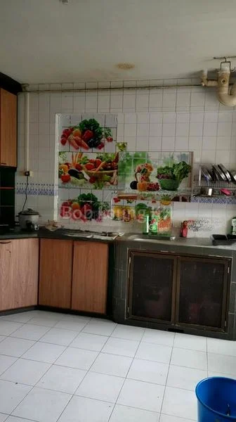 Common Room (HDB) for Rent in  188 Pasir Ris Street 12 - Image 5