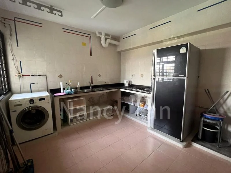4 Room (4A) HDB for Rent in  461 Clementi Avenue 3 - Image 13