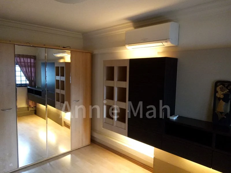 3 Room (3I) HDB for Sale in  205 Toa Payoh North - Image 2