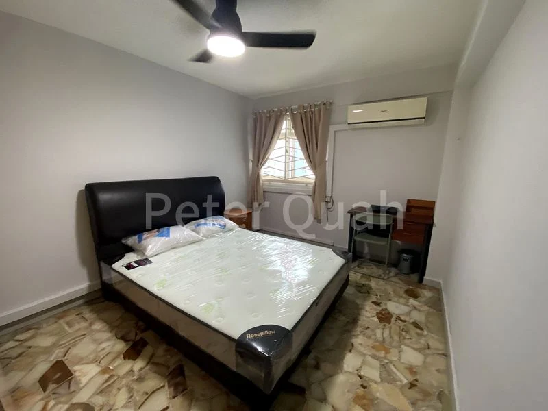 Common Room (HDB) for Rent in  34 Whampoa West - Image 1