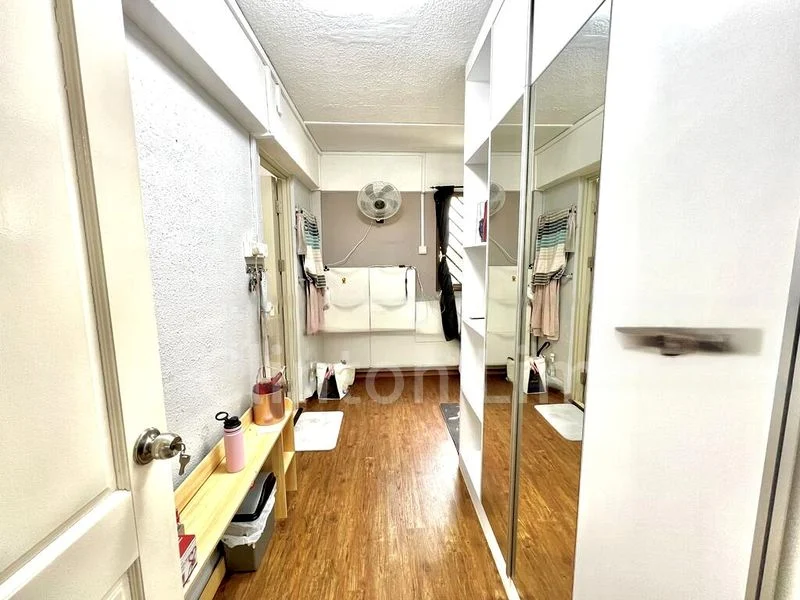 4 Room (4A) HDB for Rent in  541 Ang Mo Kio Avenue 10 - Image 2