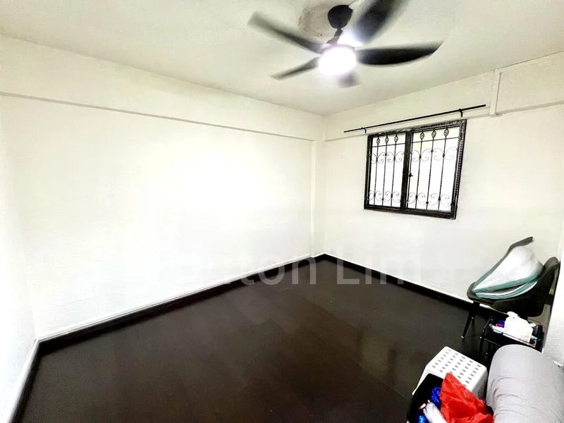4 Room (4A) HDB for Rent in  541 Ang Mo Kio Avenue 10 - Image 3