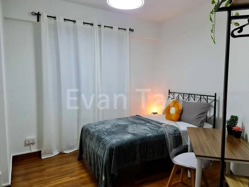 Common Room (Condo) for Rent in Simei Green Condominium - Image 1