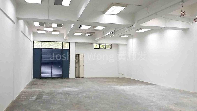 Light Industrial (B1) for Rent in  Henderson Industrial Park - Image 6