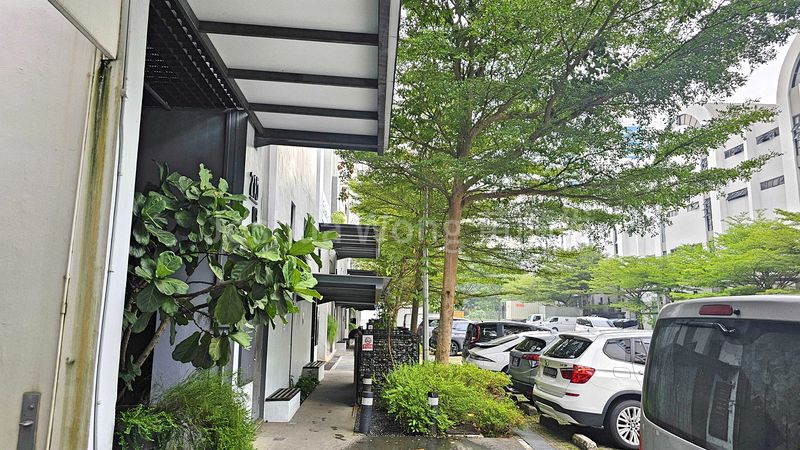 Light Industrial (B1) for Rent in  Henderson Industrial Park - Image 9