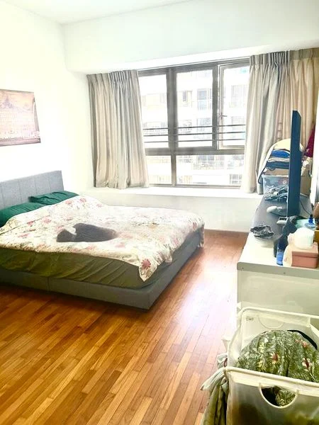 2 Bed Condo for Rent in  Waterfront Gold - Image 7