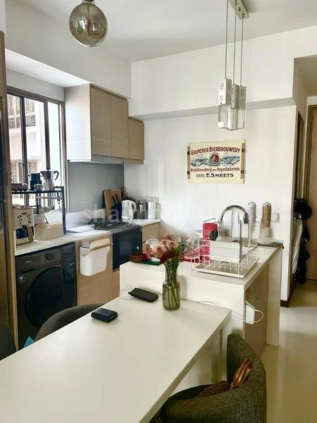 2 Bed Condo for Rent in  Waterfront Gold - Image 5