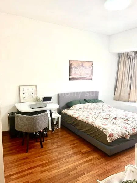 2 Bed Condo for Rent in  Waterfront Gold - Image 6