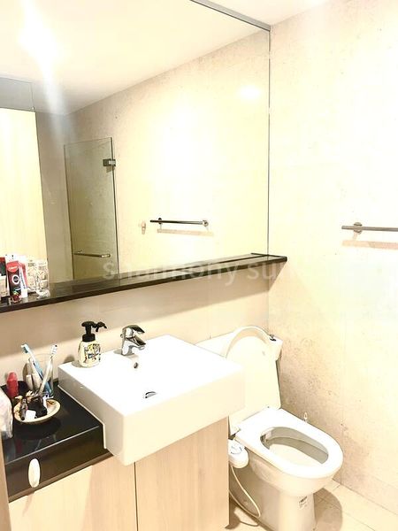 2 Bed Condo for Rent in  Waterfront Gold - Image 10