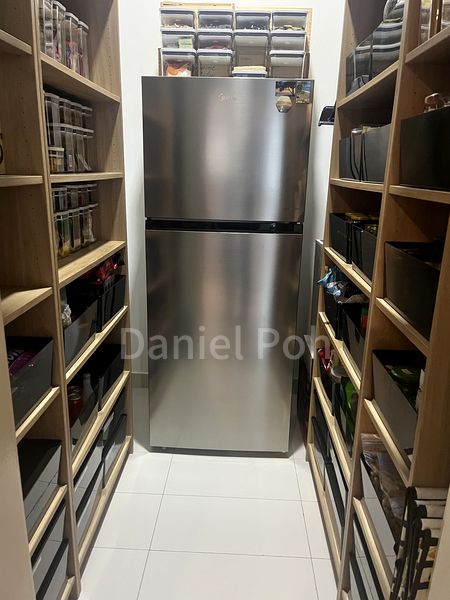 2+1 Bed Condo for Rent in Gramercy Park - Image 4