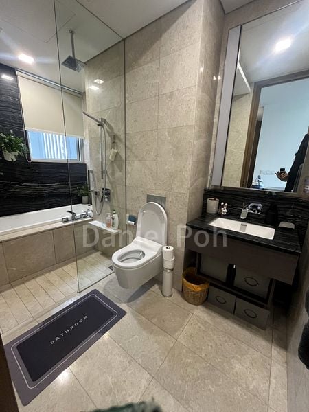 2+1 Bed Condo for Rent in Gramercy Park - Image 3