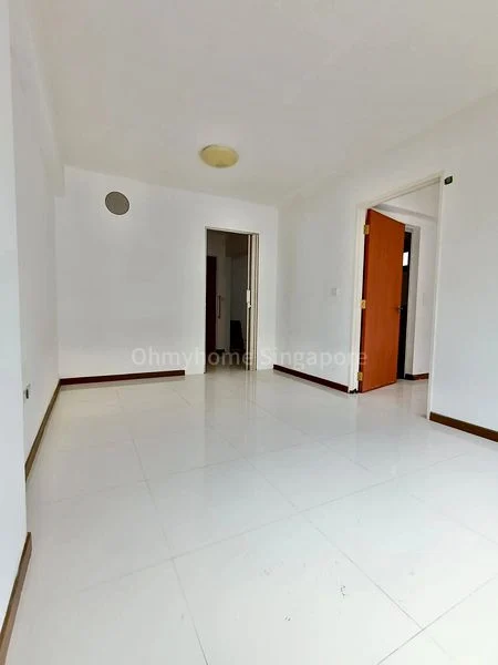 2 Room (2A) HDB for Sale in  115A Canberra Walk - Image 1