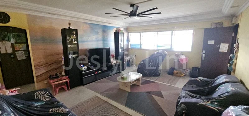 4 Room HDB for Rent in  209 Bukit Batok Street 21 - Image 2