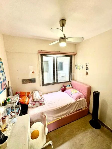 3 Bed Executive Condo for Sale in  The Visionaire - Image 7
