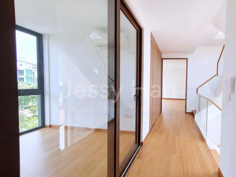 6 Bed Bungalow (Landed) for Sale in  Foh Pin Garden - Image 4