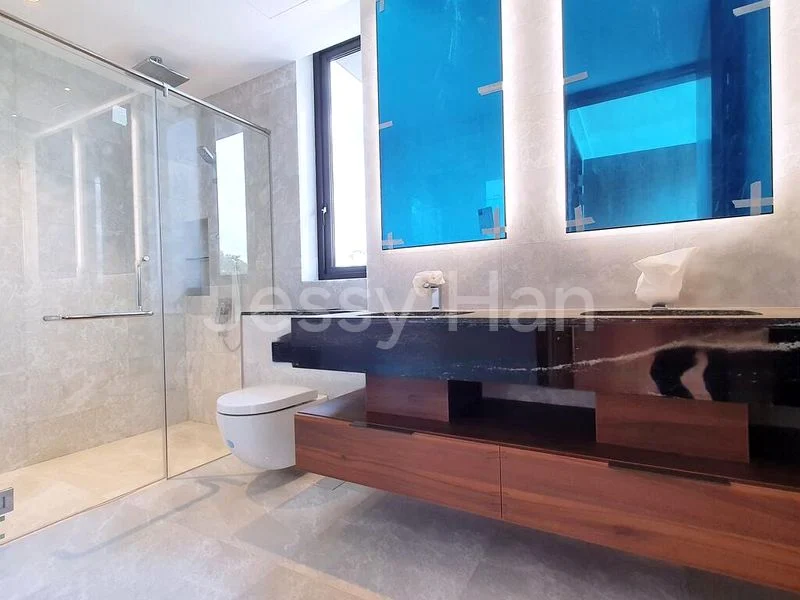 6 Bed Bungalow (Landed) for Sale in  Foh Pin Garden - Image 2