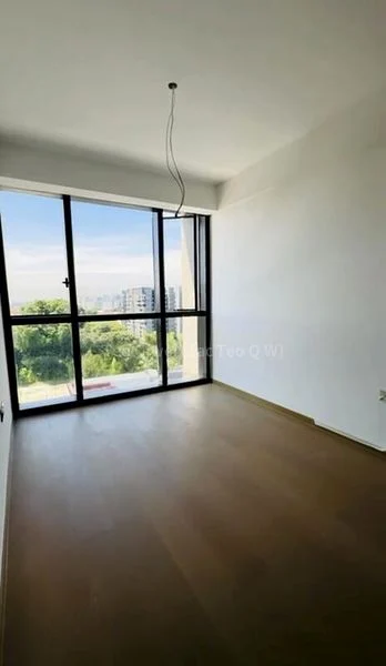 4 Bed Condo for Sale in  Sceneca Residence / Sceneca Square - Image 2