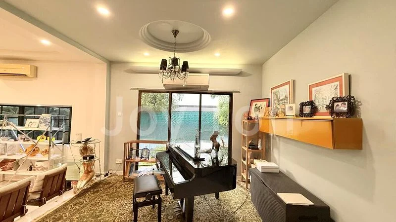 4 Bed Semi-Detached House (Landed) for Rent in Compassvale Cape - Image 2