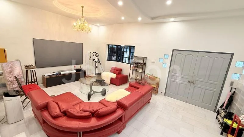 4 Bed Semi-Detached House (Landed) for Rent in Compassvale Cape - Image 1