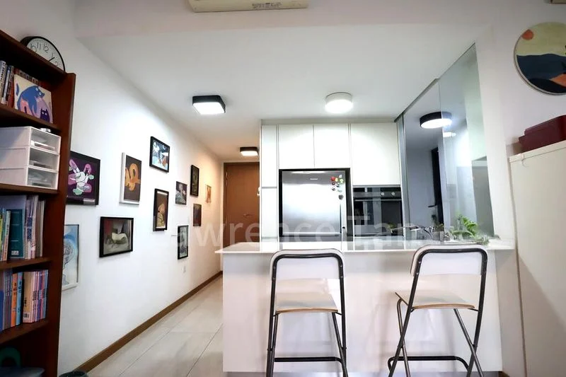 3 Bed Condo for Rent in  Lakeville - Image 2