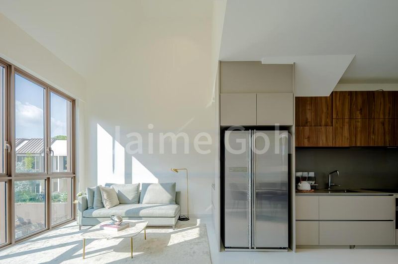 3 Bed Condo for Sale in Parksuites - Image 2