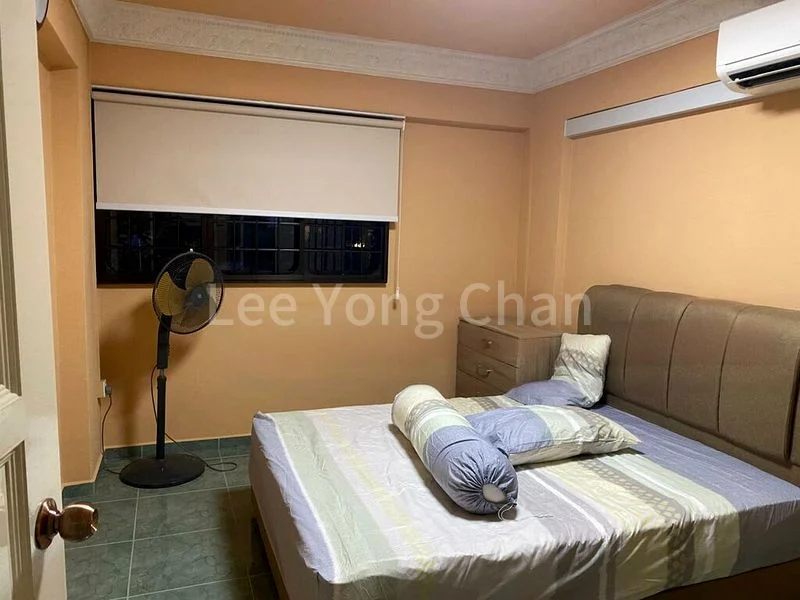 Common Room (HDB) for Rent in  309 Serangoon Avenue 2 - Image 1
