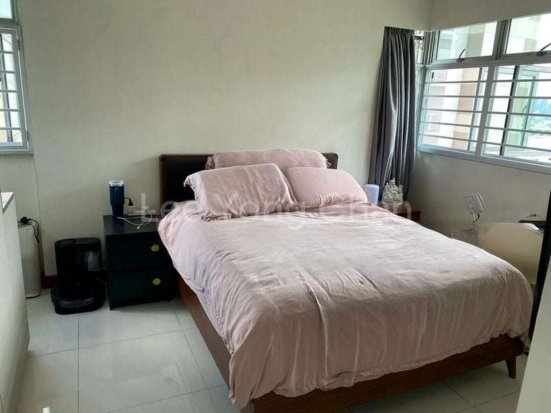 Common Room (HDB) for Rent in  309 Serangoon Avenue 2 - Image 10
