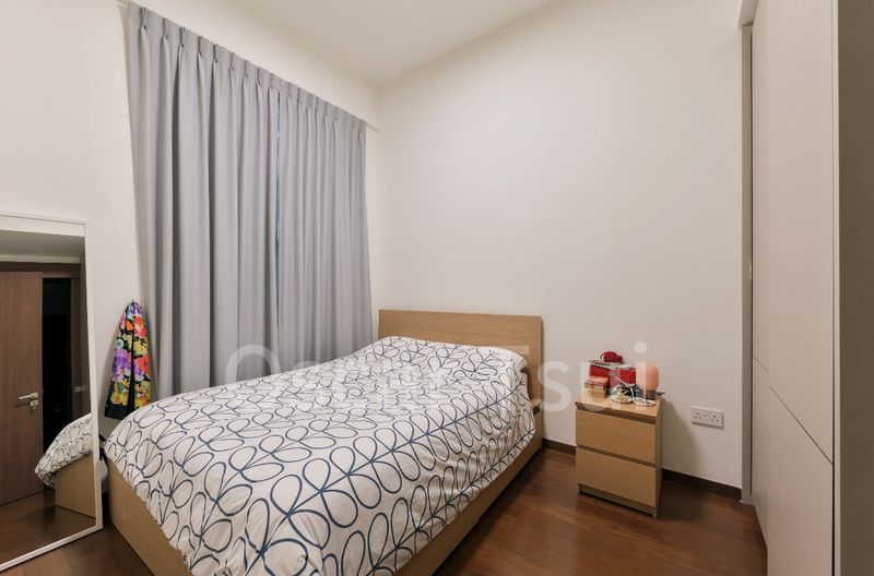 1 Bed Condo for Sale in  Holland Grove Road - Image 2