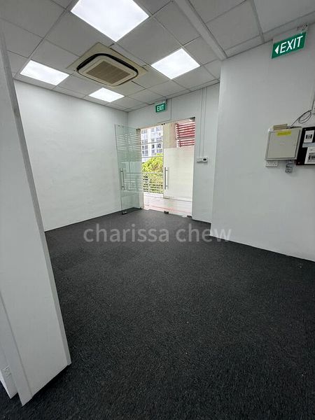 Office for Rent: 10 Raeburn Park - Image 4