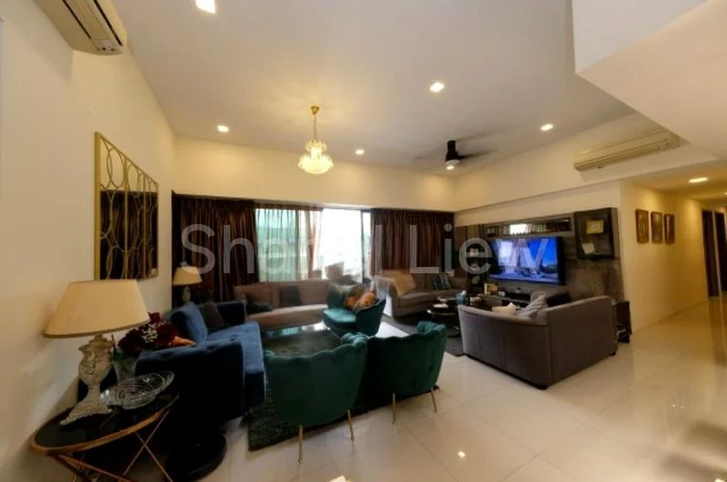 5 Bed Executive Condo for Sale in  The Topiary - Image 2