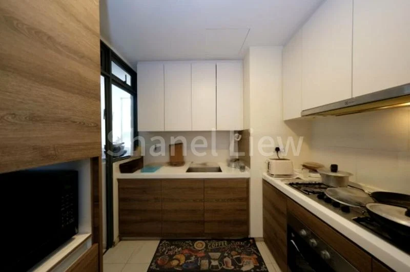 5 Bed Executive Condo for Sale in  The Topiary - Image 3