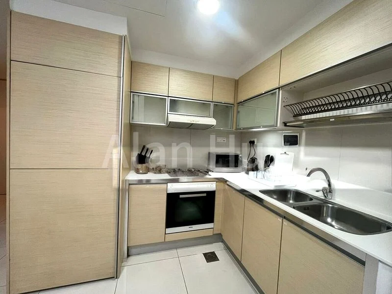 Room (Condo) for Rent in  The Sail @ Marina Bay - Image 1