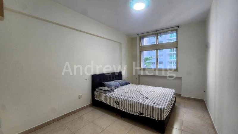 Common Room (HDB) for Rent in  111 Edgefield Plains - Image 8