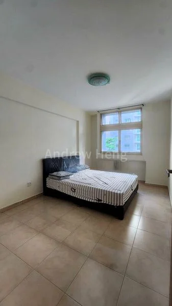 Common Room (HDB) for Rent in  111 Edgefield Plains - Image 7