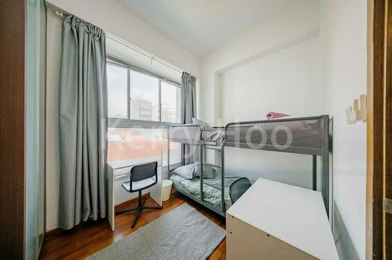 3 Bed Condo for Rent in  Evergreen View - Image 5