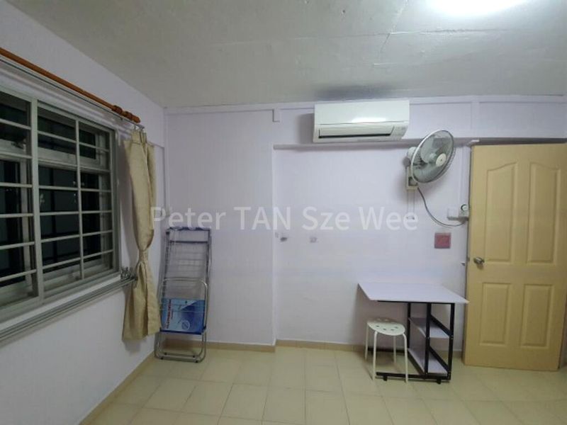 Common Room (HDB) for Rent in  137 Yishun Ring Road - Image 2
