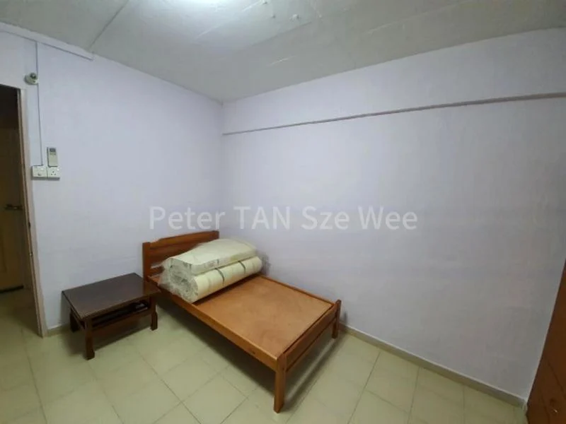 Common Room (HDB) for Rent in  137 Yishun Ring Road - Image 3