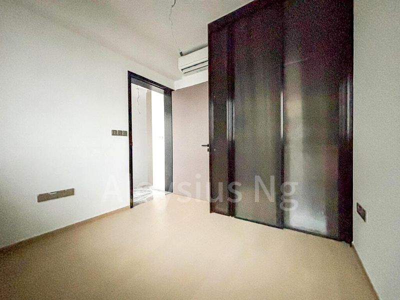 1 Bed Condo for Rent in  Newport Residences / Newport Tower - Image 5