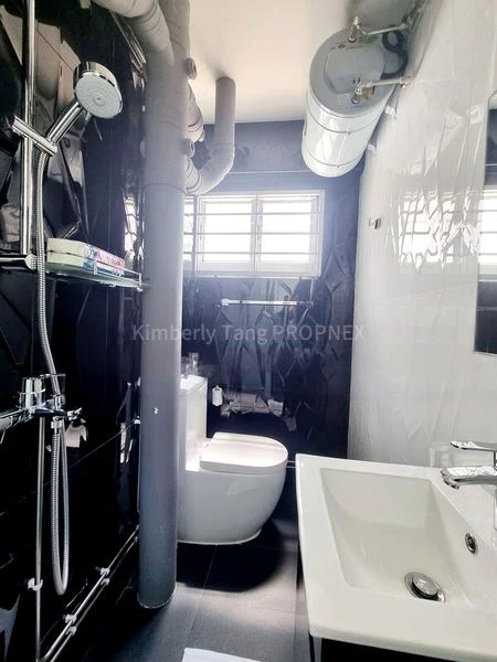 4 Room (4S) HDB for Rent in  389 Yishun Avenue 6 - Image 4